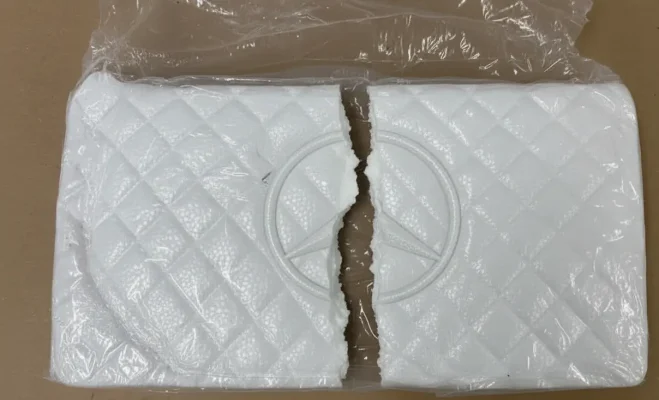 Cocaine in France - Distro Del Santo